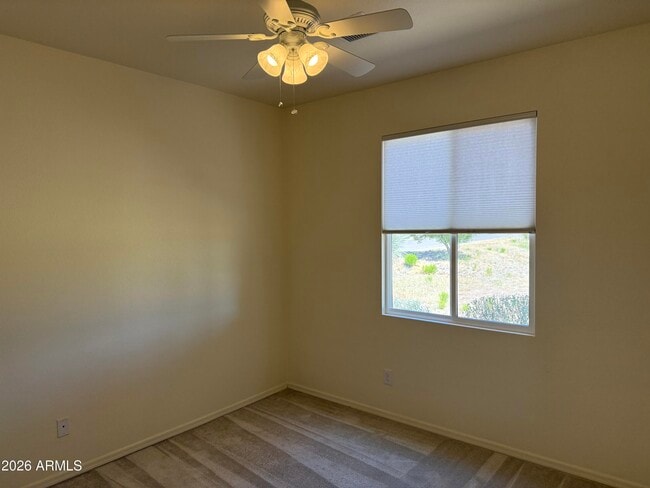 Building Photo - 657 Tanner Dr