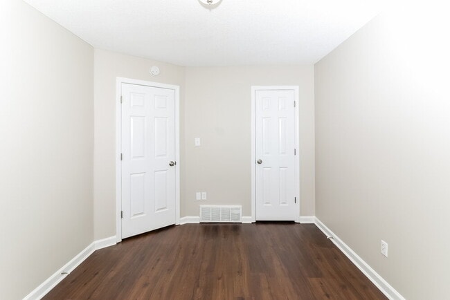 Building Photo - 1053 Green Fern Cove