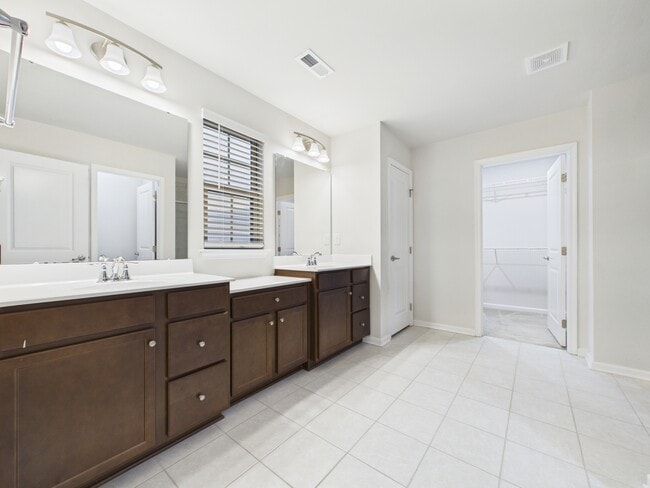 Building Photo - 7274 Waterwheel St SW