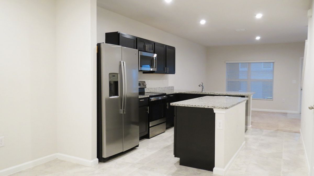 Building Photo - 271 Blueberry Ln