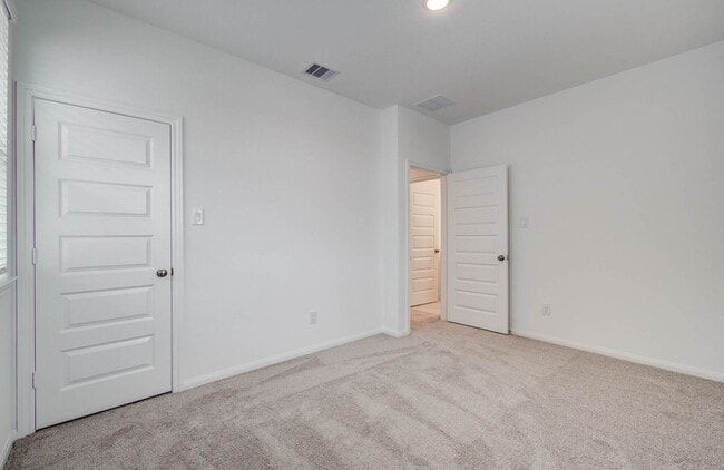 Building Photo - 24838 Harrow Mdw Dr