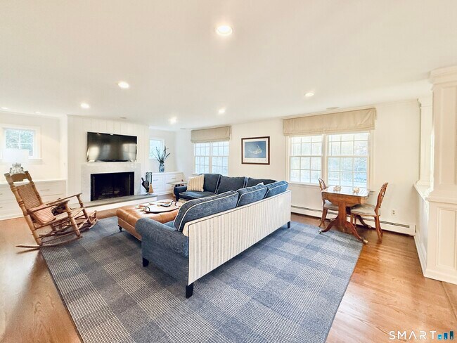 Building Photo - 139 Highland Ave