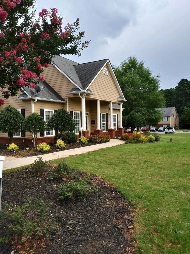 Salem Chase Office - Salem Chase