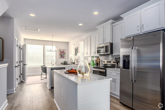 Building Photo - Crossings at NoDa - Townhomes for Rent in Charlotte NC