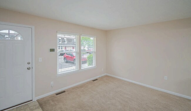 Building Photo - Cozy Home for Rent in Lansing, Michigan — Available Now