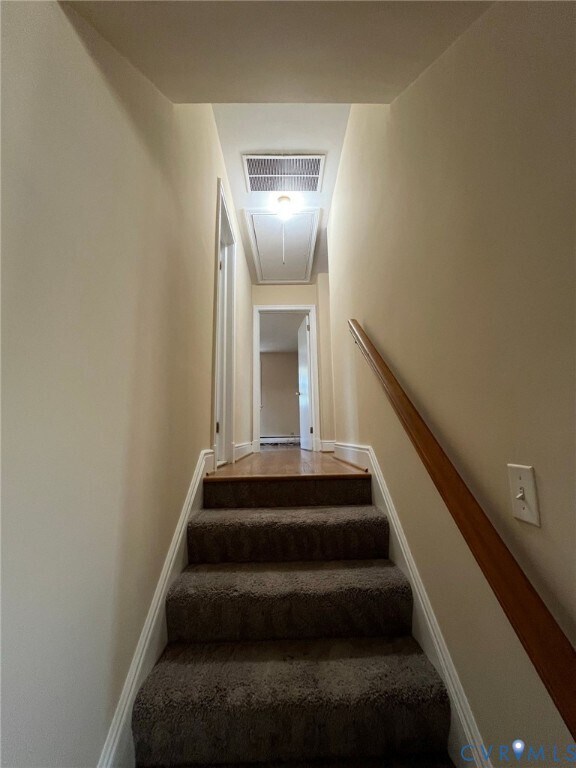 Building Photo - 9301 Newhall Rd