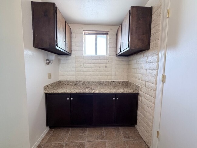 Building Photo - 3BR/2BA/2CP 1,245 sq.ft. rental in Huachuca City, AZ
