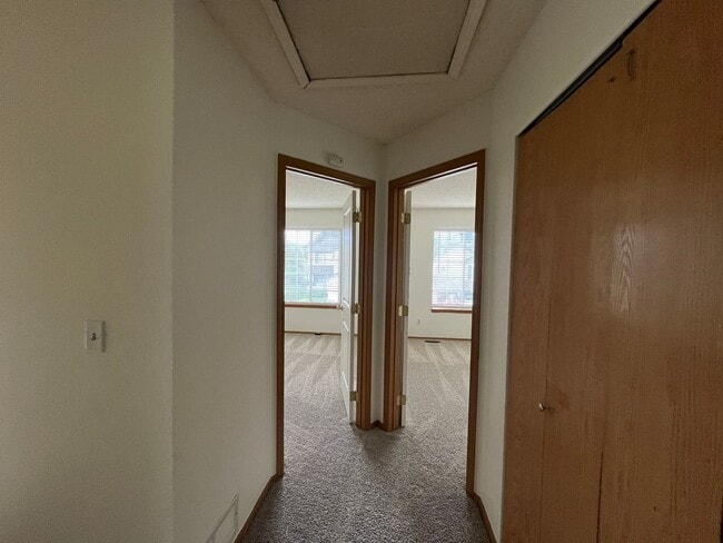 Building Photo - Don't miss the opportunity to call this in...