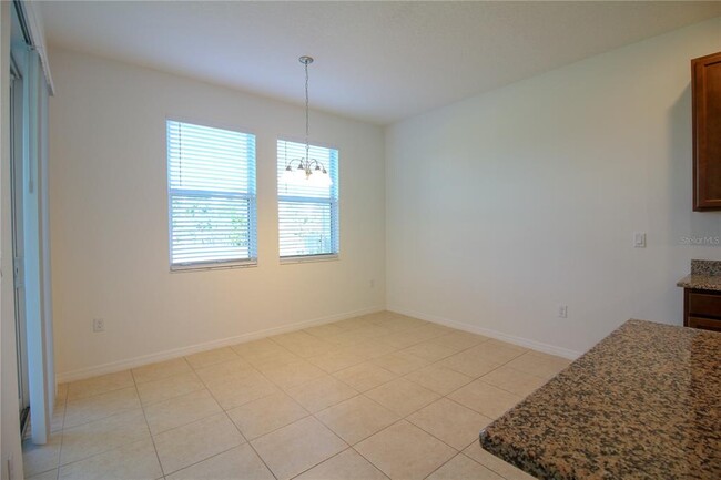 Building Photo - 6524 Great Bear Dr