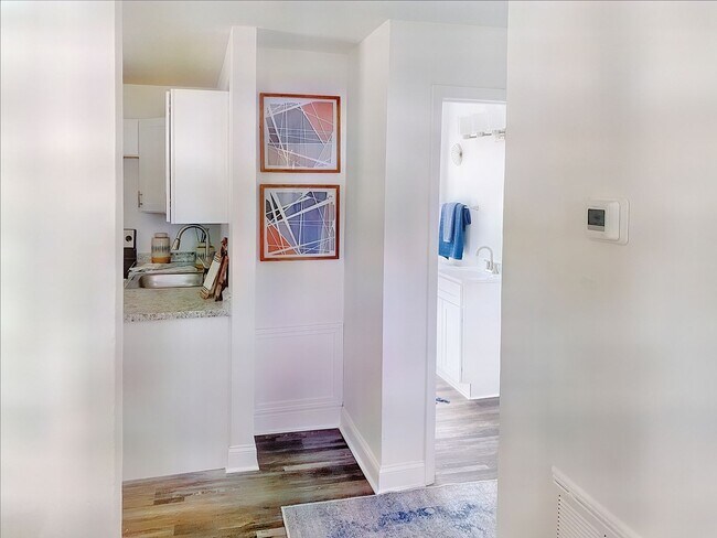 Interior Photo - The Flats At 2200