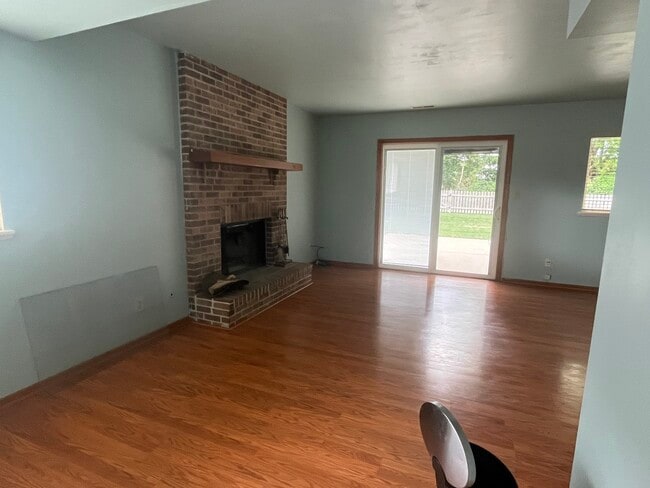 Building Photo - 965 Amberwood Pl