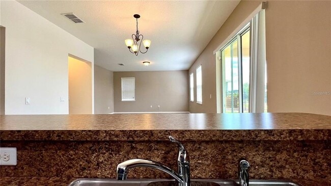 Building Photo - 3721 Maidencain St