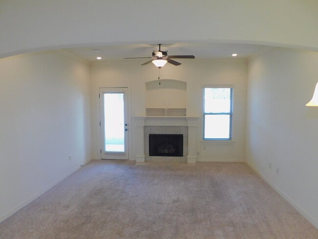Building Photo - Gorgeous! Near Washington Regional and the Bike Trail! To schedule your own showing, 479-341-6744.
