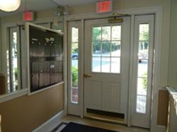 Building Photo - 12 Wampus Ave