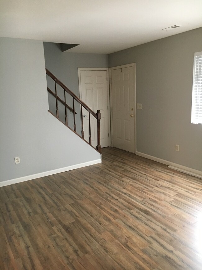 Building Photo - Rosewood Condominums/ St. Peters