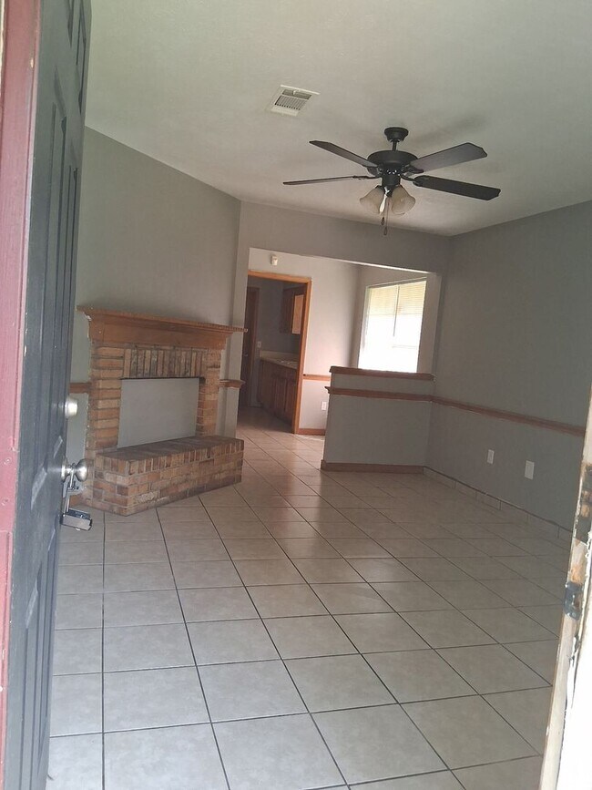 Building Photo - 116 Timberlawn Rd