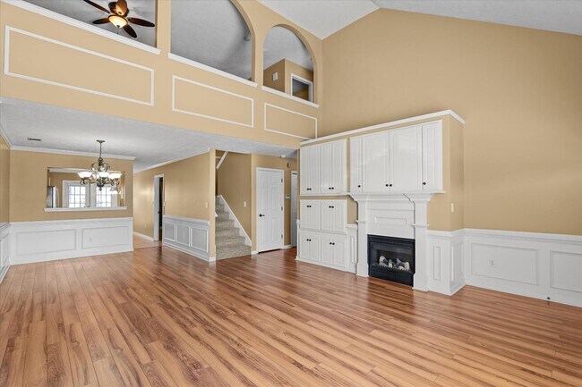 Building Photo - 229 Nicklaus Ct