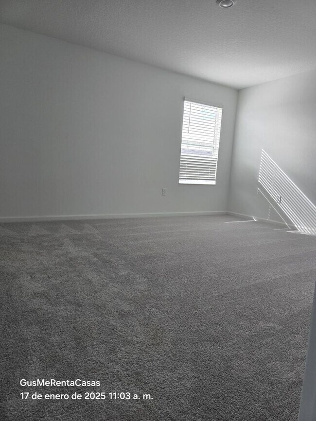 Building Photo - Westview Single Family Home 4 beds 2,5 Baths