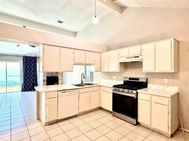 Building Photo - 12215 Westlock Dr