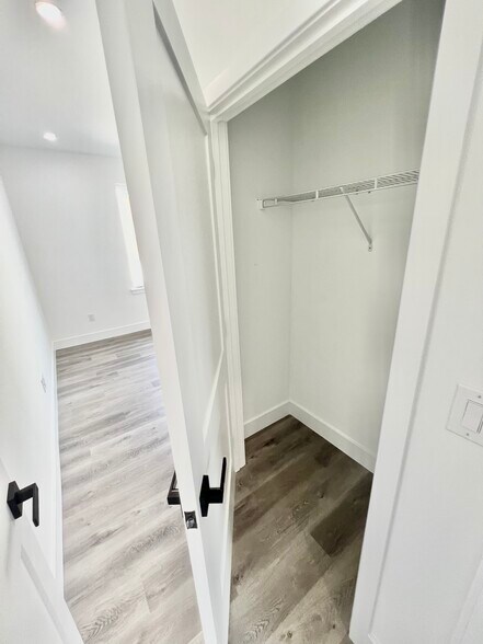 Building Photo - 1843 Hartranft St