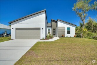 Building Photo - 3473 S San Mateo Dr