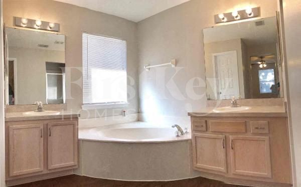 Building Photo - 3267 Chad Bourne Dr