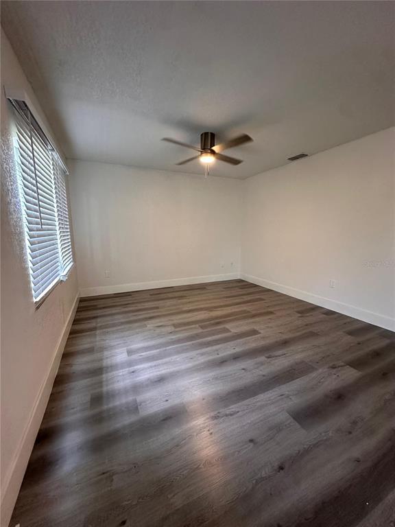 Building Photo - 40 Willow Run