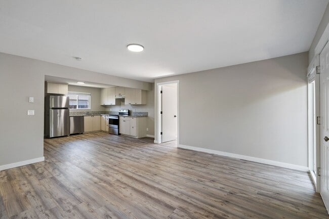 Building Photo - 2BR with dishwasher, on site laundry!