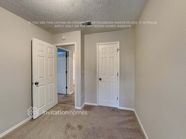 Building Photo - 5535 Downs Way