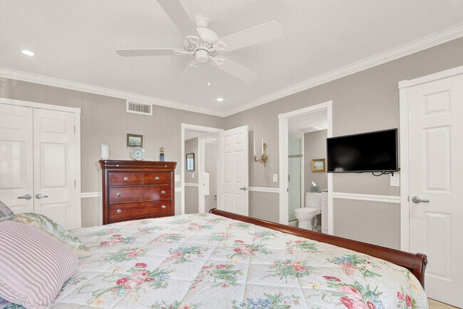 Building Photo - 1605 S US Hwy 1