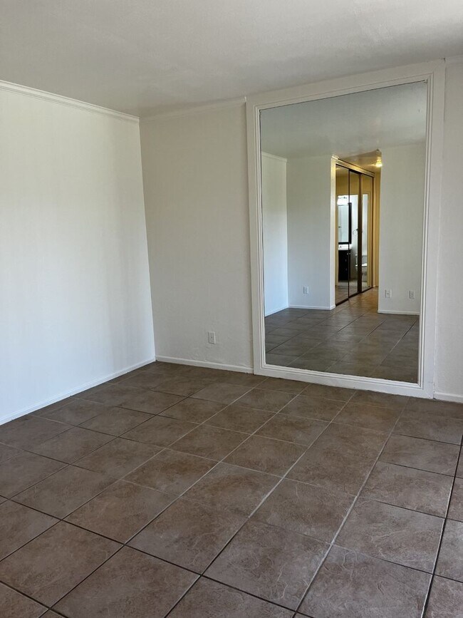 Building Photo - 31200 Landau Blvd