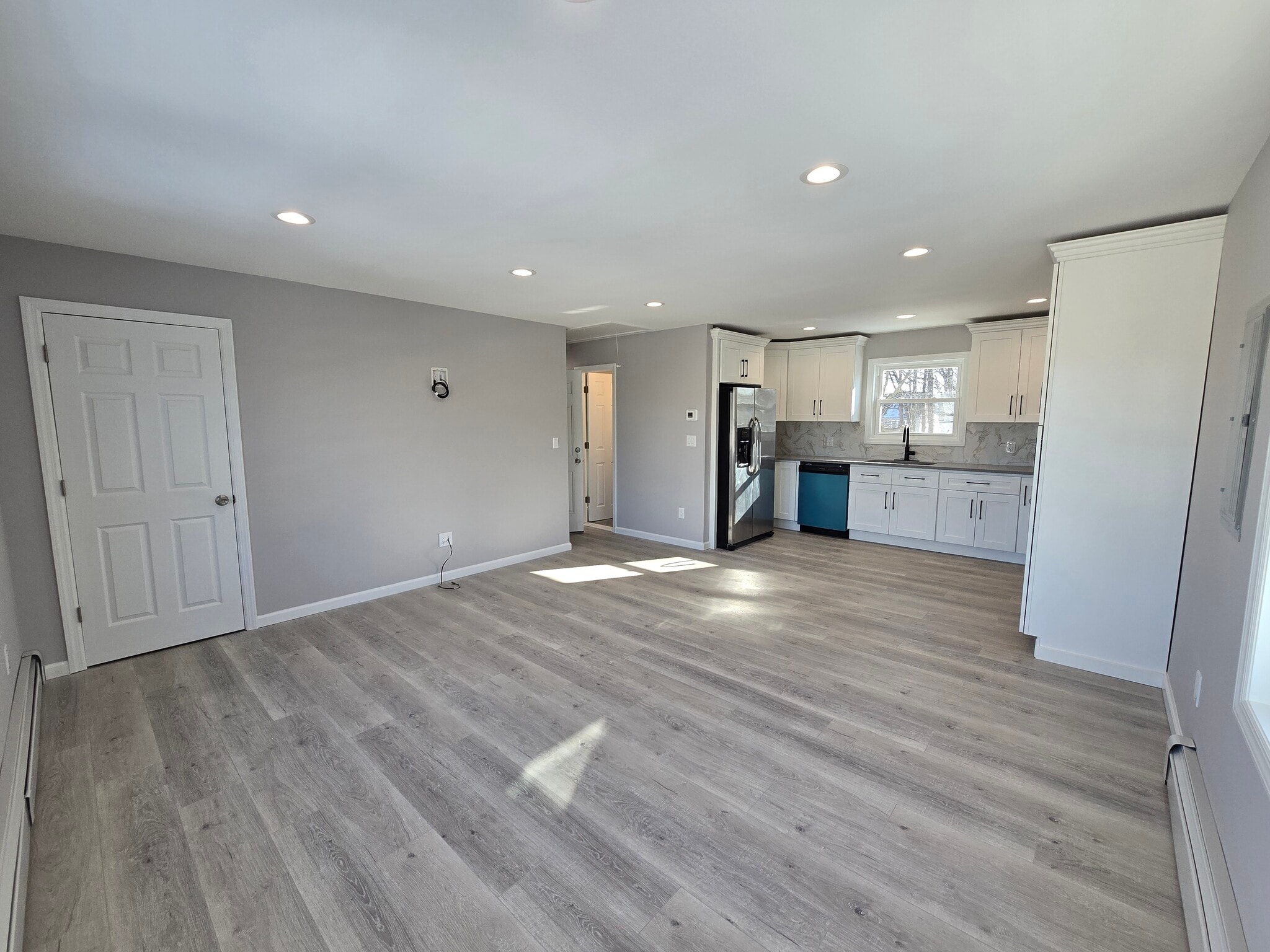 Building Photo - 42 Parkway Blvd