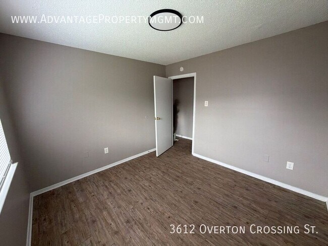 Building Photo - 3612 Overton Crossing St