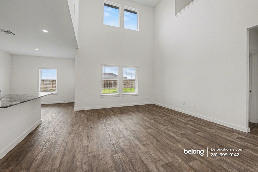 Building Photo - 4212 Russet Elm Ln