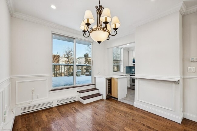 Building Photo - 132 Dodd St