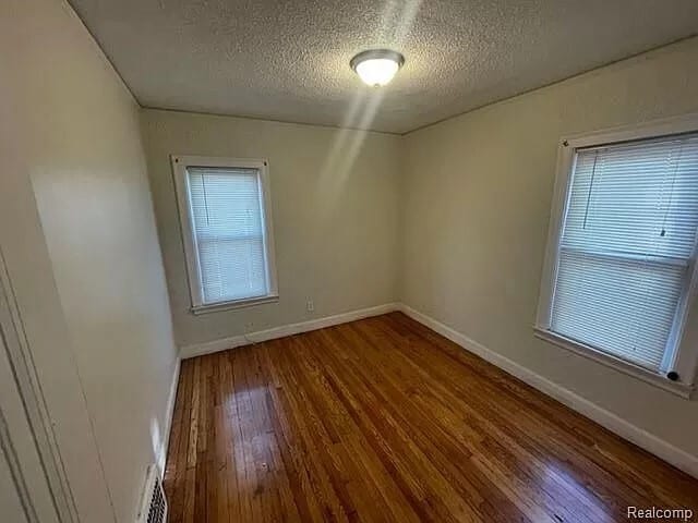 Building Photo - 15445 Minock St