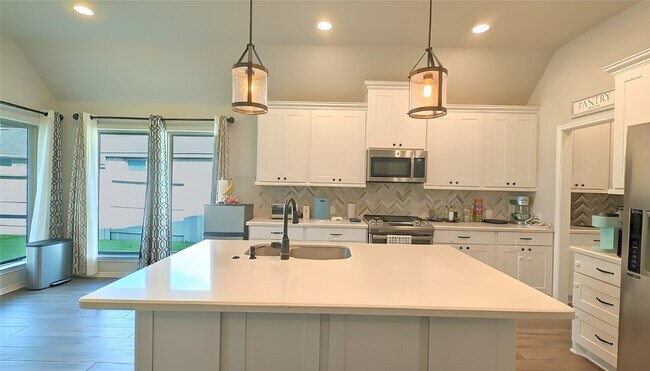 Building Photo - 4540 Mesquite Terrace Dr