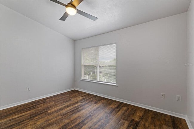 Building Photo - 6519 W Newberry Rd