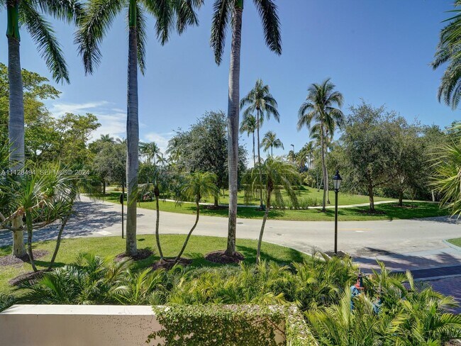 Building Photo - 19117 Fisher Island Dr