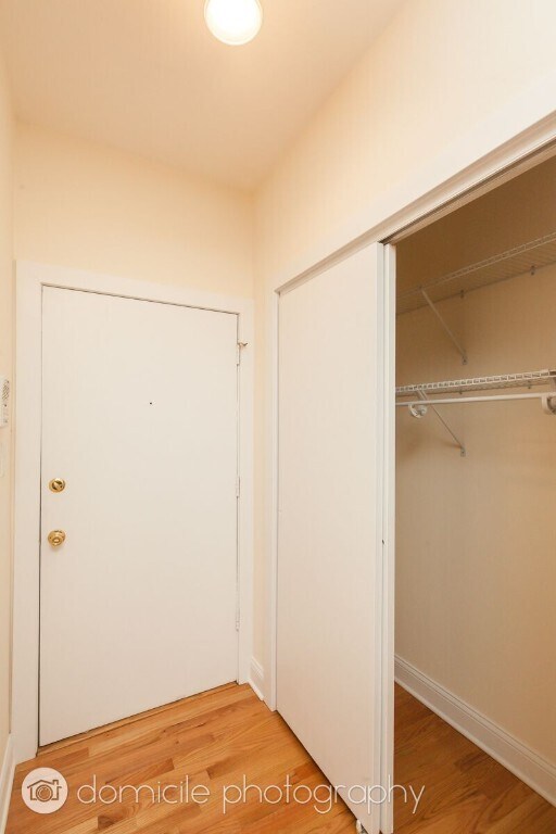 Building Photo - 2511 N Lincoln Ave