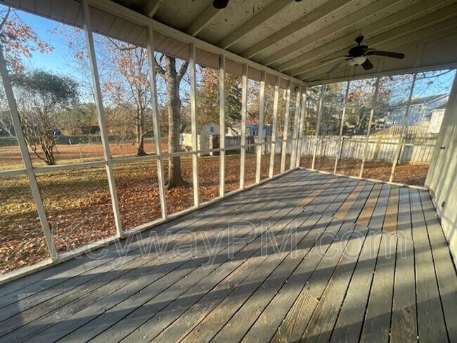 Building Photo - 331 Avery Landing