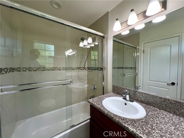 Building Photo - 1672 E Harvard Pl