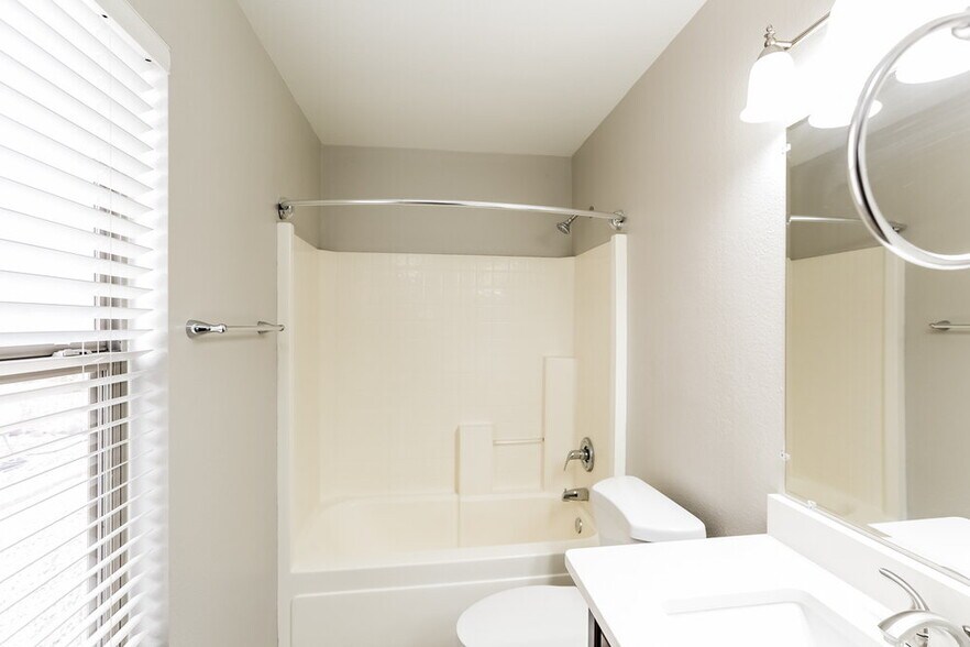 Building Photo - 15589 W Port Au Prince Ln