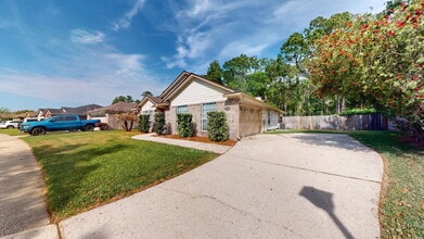 Building Photo - 4509 Deep River Way E