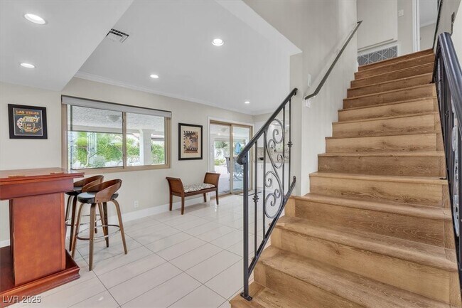 Building Photo - 2100 Westlund Dr