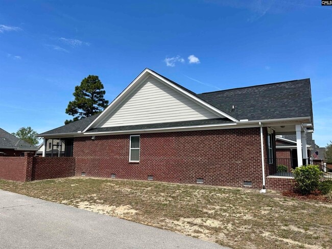 Building Photo - 905 Layton Way