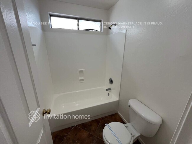 Building Photo - 12302 W Dreyfus Dr