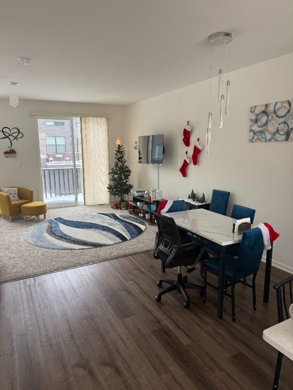 Building Photo - 314 Summit Cir