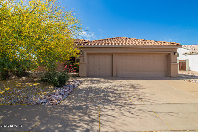 Building Photo - 5543 E Blanche Dr