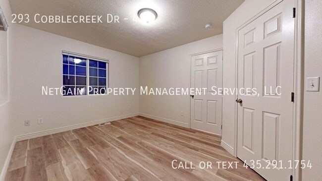 Building Photo - 293 E Cobblecreek Dr